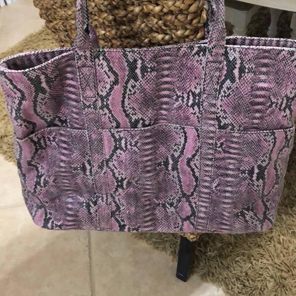 BCBGMAXAZRIA never used Azria snake print - Picture 3 of 8